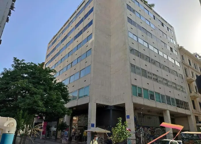Urban House Aiolou