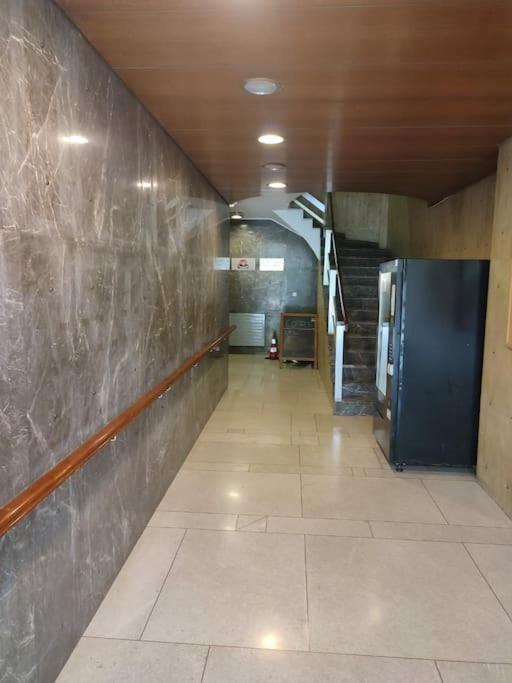 Urban House Aiolou *